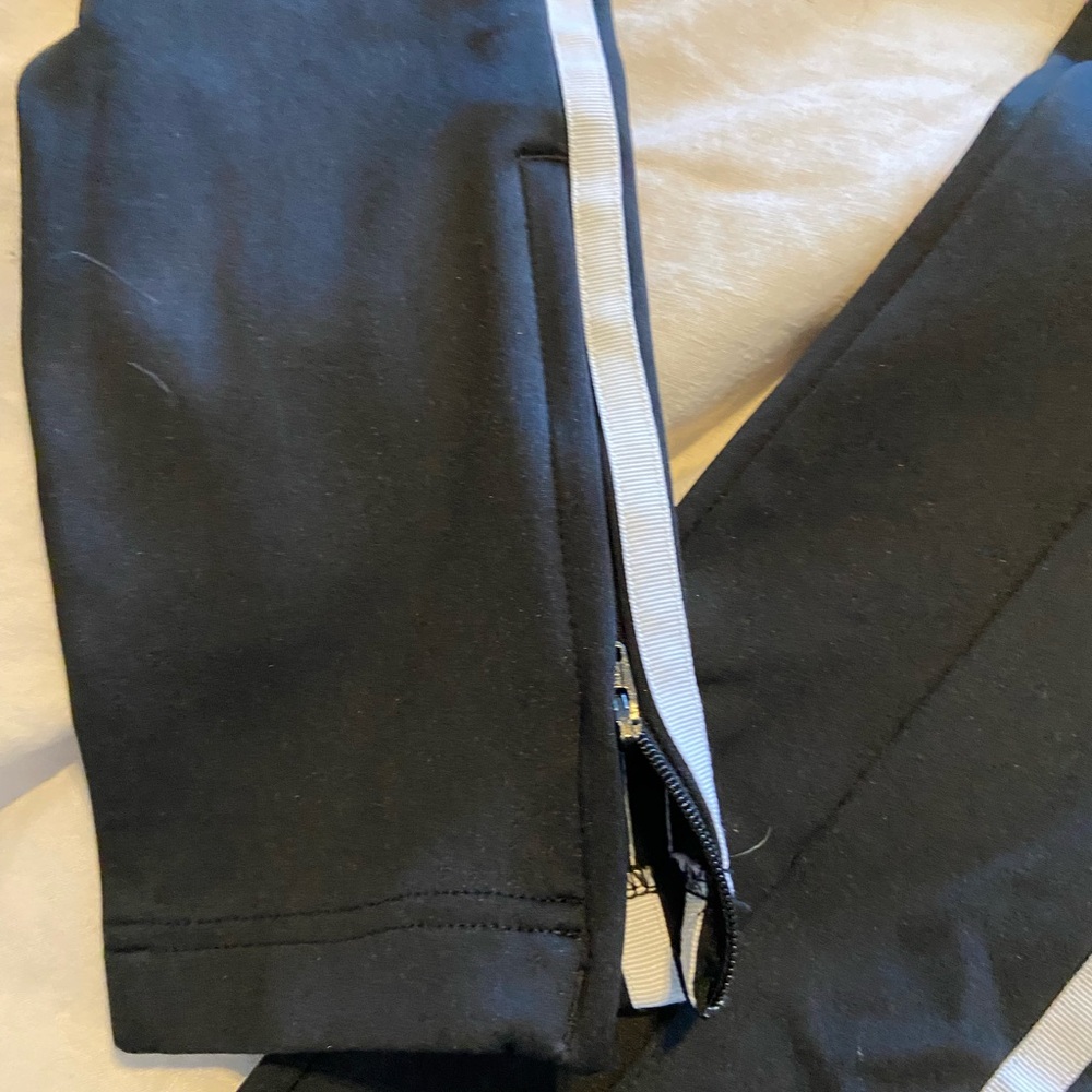 Adidas black track jacket and pants - Picture 5 of 6